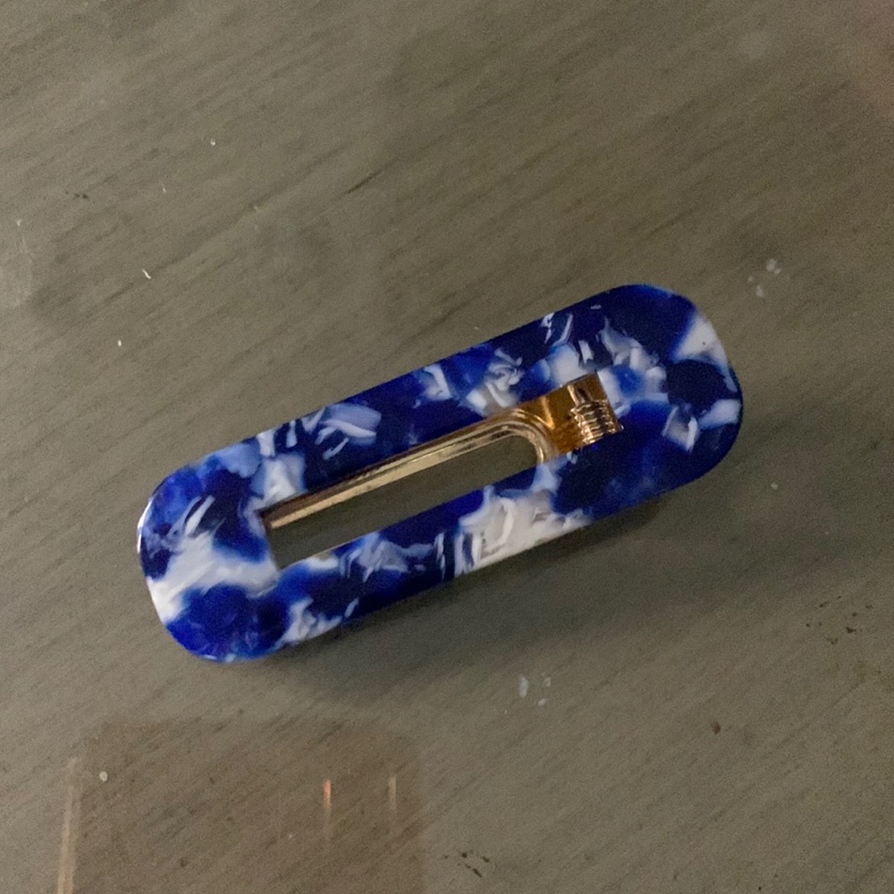 Blue hair clip